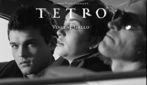 Tetro est l'un dernier film de Francis Ford Coppola, réalisé en noir et blanc