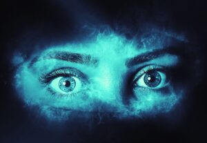 Regard surpris